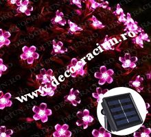Ghirlanda luminoasa solara cu flori roz